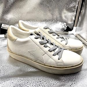 Shushop Reba star sneakers
